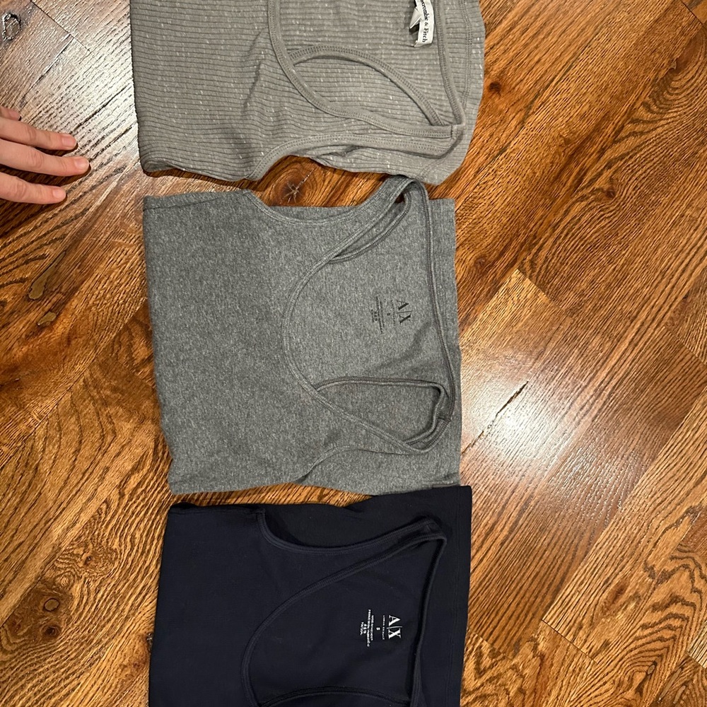 A/x tops size s